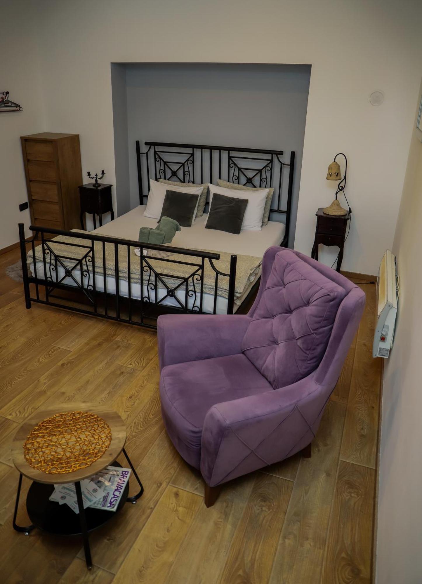 Rezervisi Slobodno, U Centru Smo Apartamento Novi Sad Exterior foto